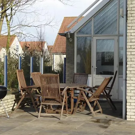 & Sun Villa Julianadorp